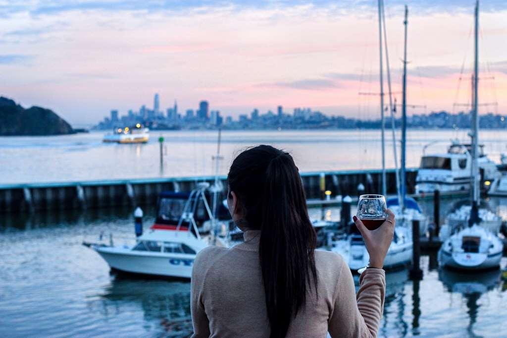 Waters Edge Hotel Tiburon Exterior photo